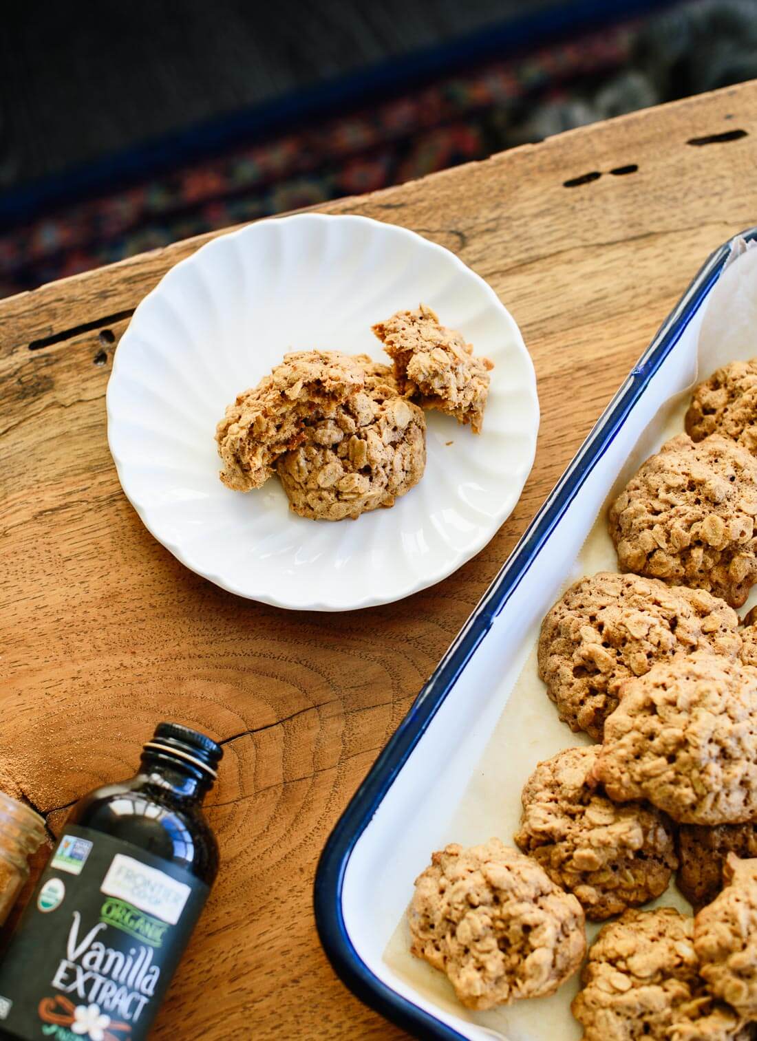 Spiced oatmeal cookies in time for the holidays! cookieandkate.com